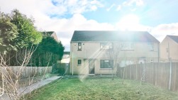 Claerwen, Gelligaer, CF82