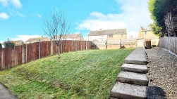 Claerwen, Gelligaer, CF82