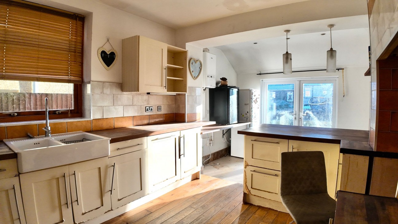 Garden Street, Llanbradach, CF83