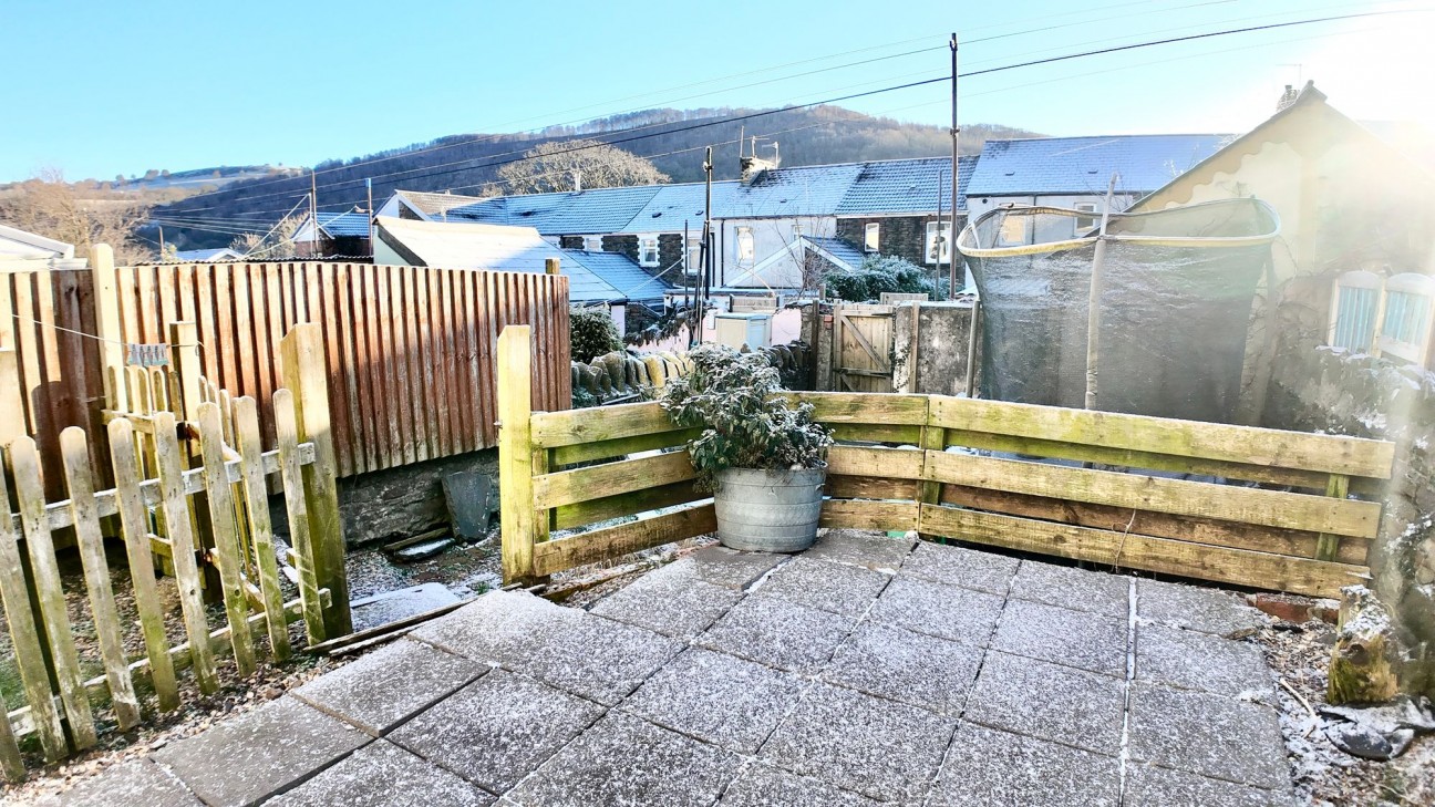 Garden Street, Llanbradach, CF83