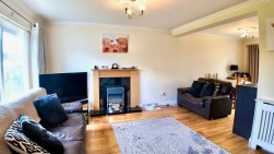 Crown Lane, Pontllanfraith, NP12