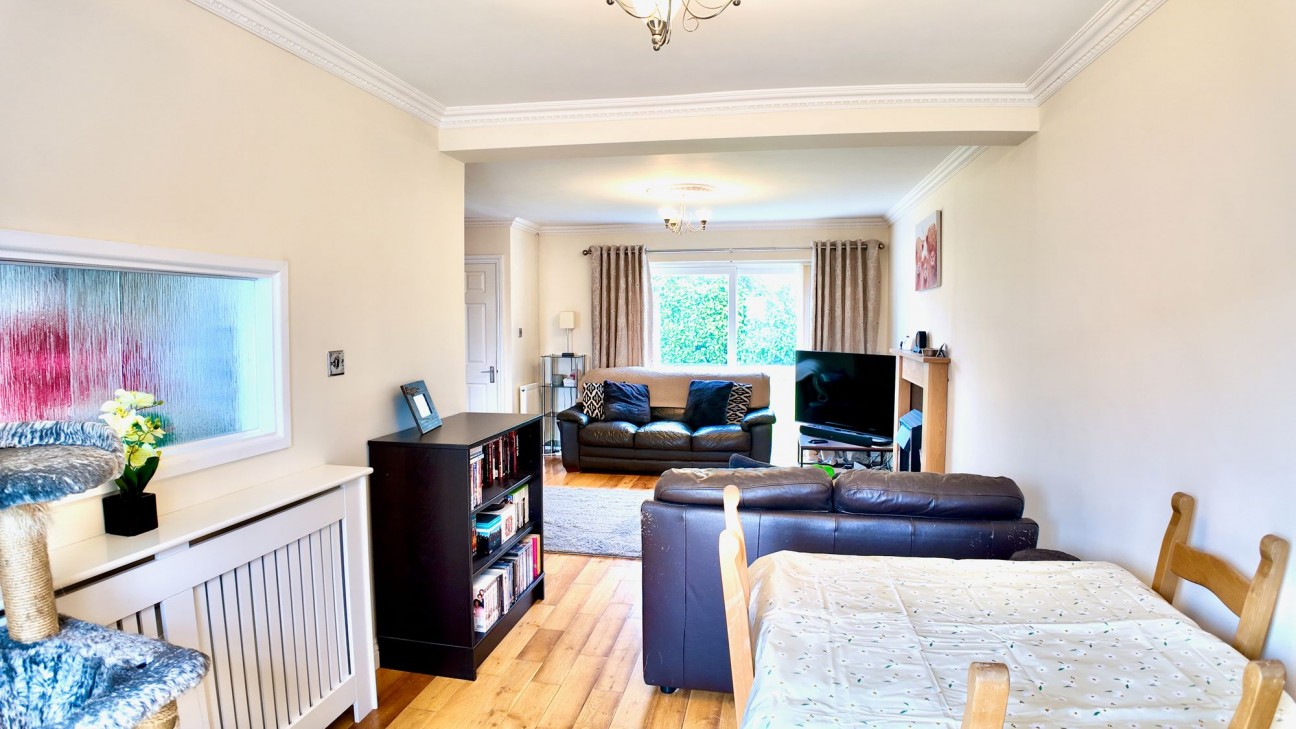 Crown Lane, Pontllanfraith, NP12