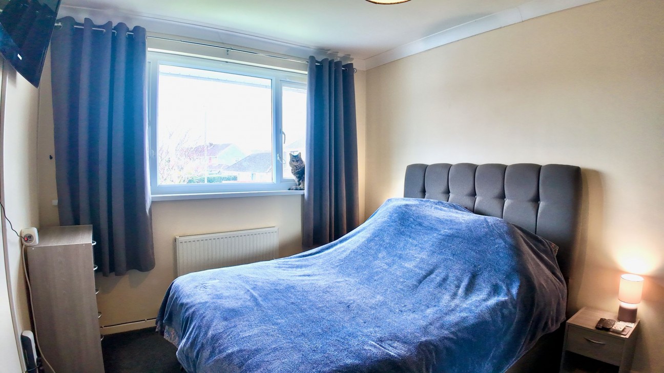 Crown Lane, Pontllanfraith, NP12