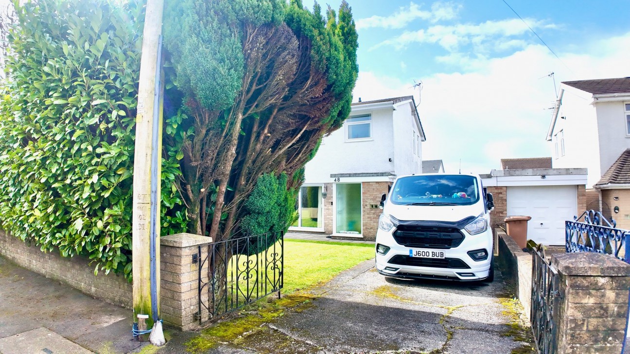 Crown Lane, Pontllanfraith, NP12