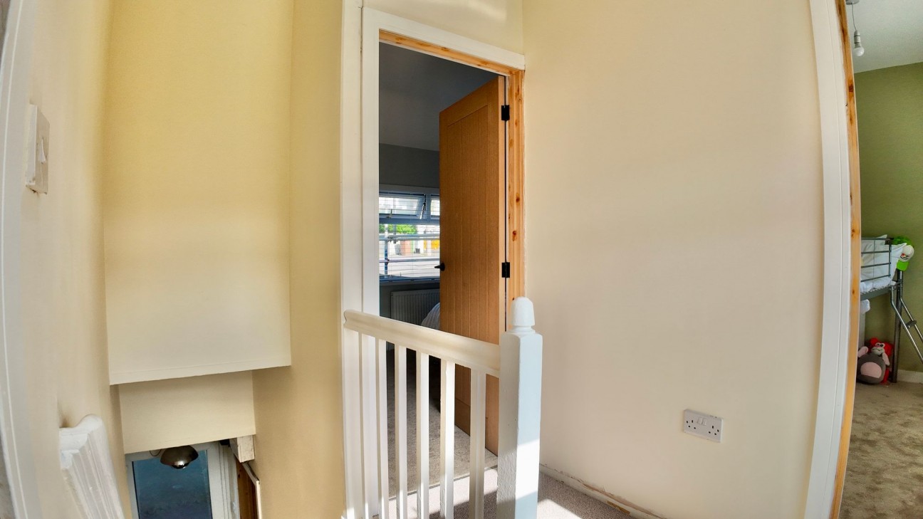 Treowen Road, Newbridge, NP11