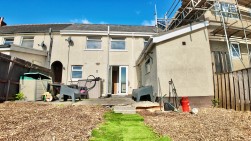 Treowen Road, Newbridge, NP11