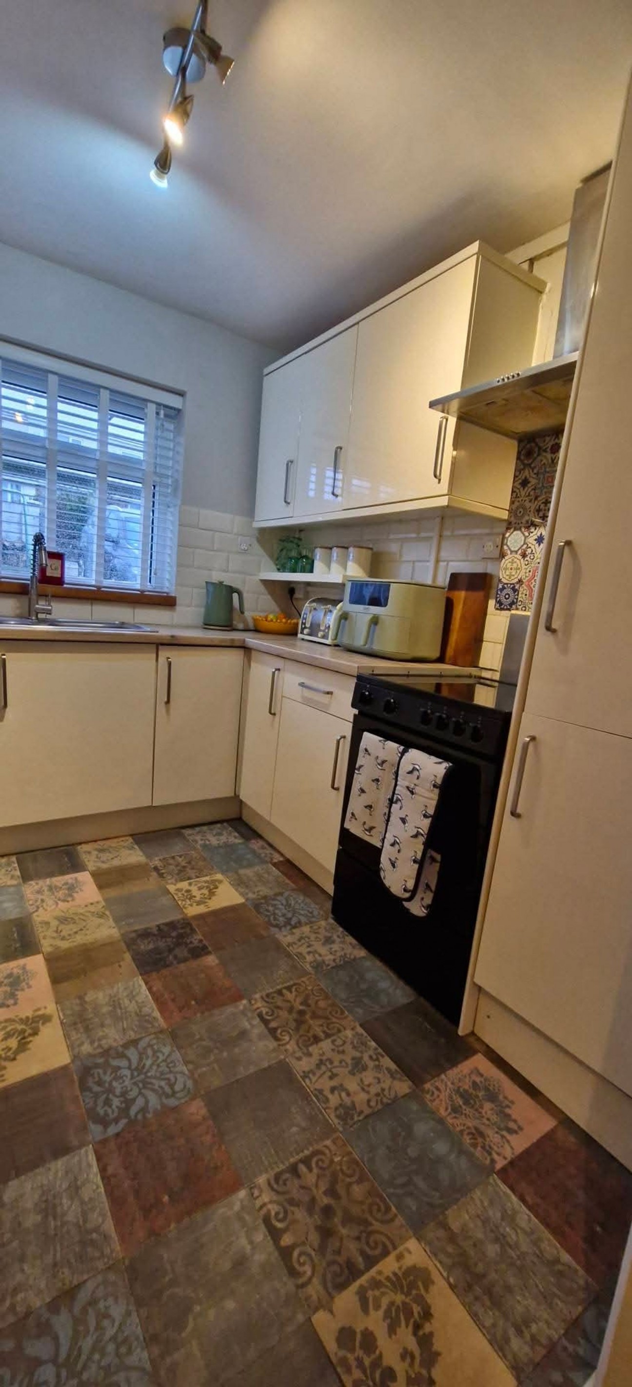 Christchurch Road, Penmaen, NP12