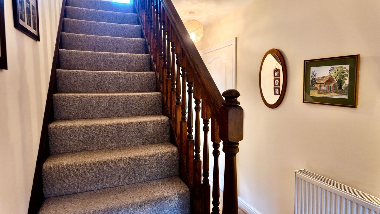 Bailey Street, Deri, CF81