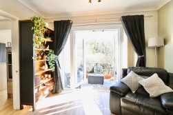 Woodland Drive, Crumlin, NP11