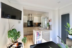 Woodland Drive, Crumlin, NP11