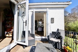 Woodland Drive, Crumlin, NP11