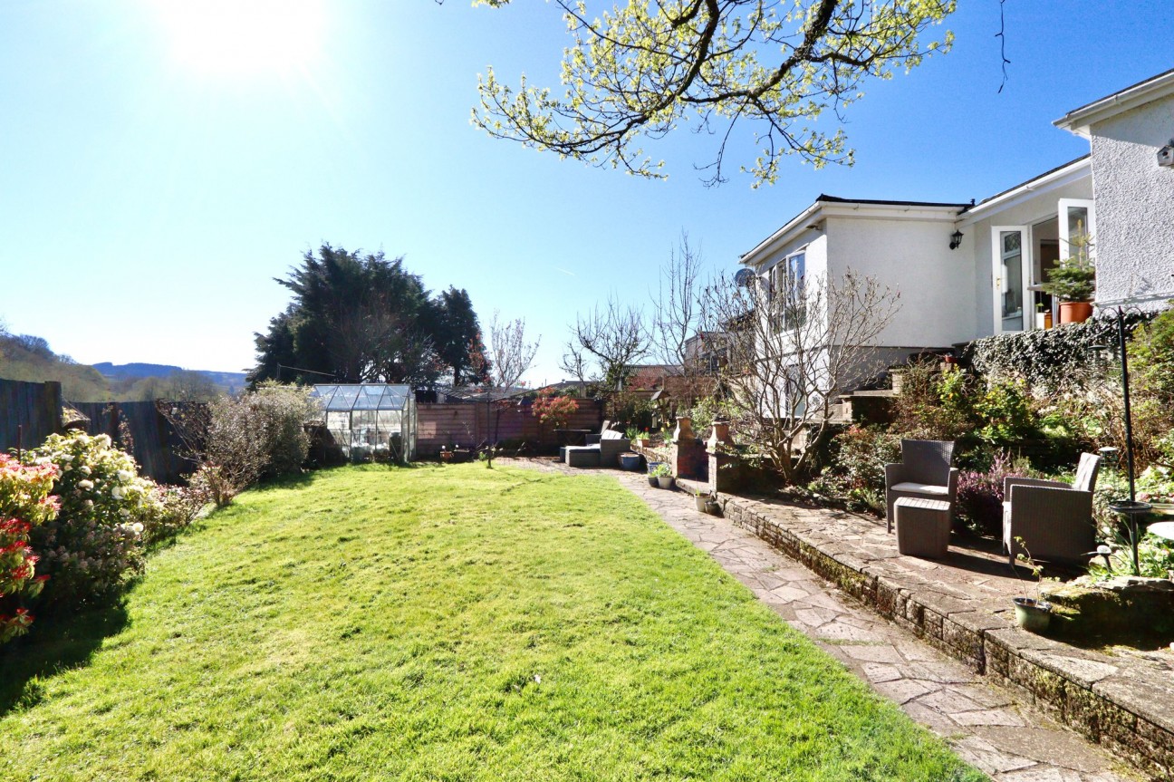 Woodland Drive, Crumlin, NP11