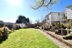 Woodland Drive, Crumlin, NP11
