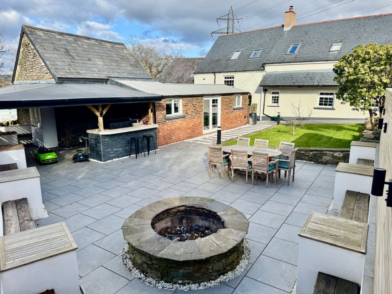 Crumlin, Newport, NP11