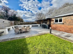 Crumlin, Newport, NP11