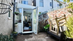 Penmaen Road, Pontllanfraith, NP12