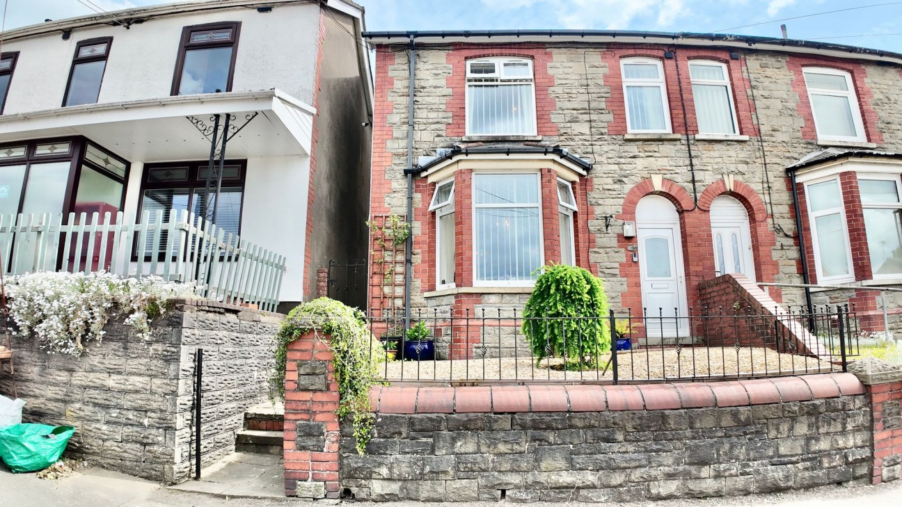 Penmaen Road, Pontllanfraith, NP12