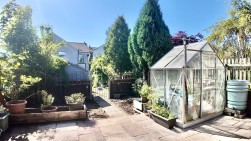 Penmaen Road, Pontllanfraith, NP12