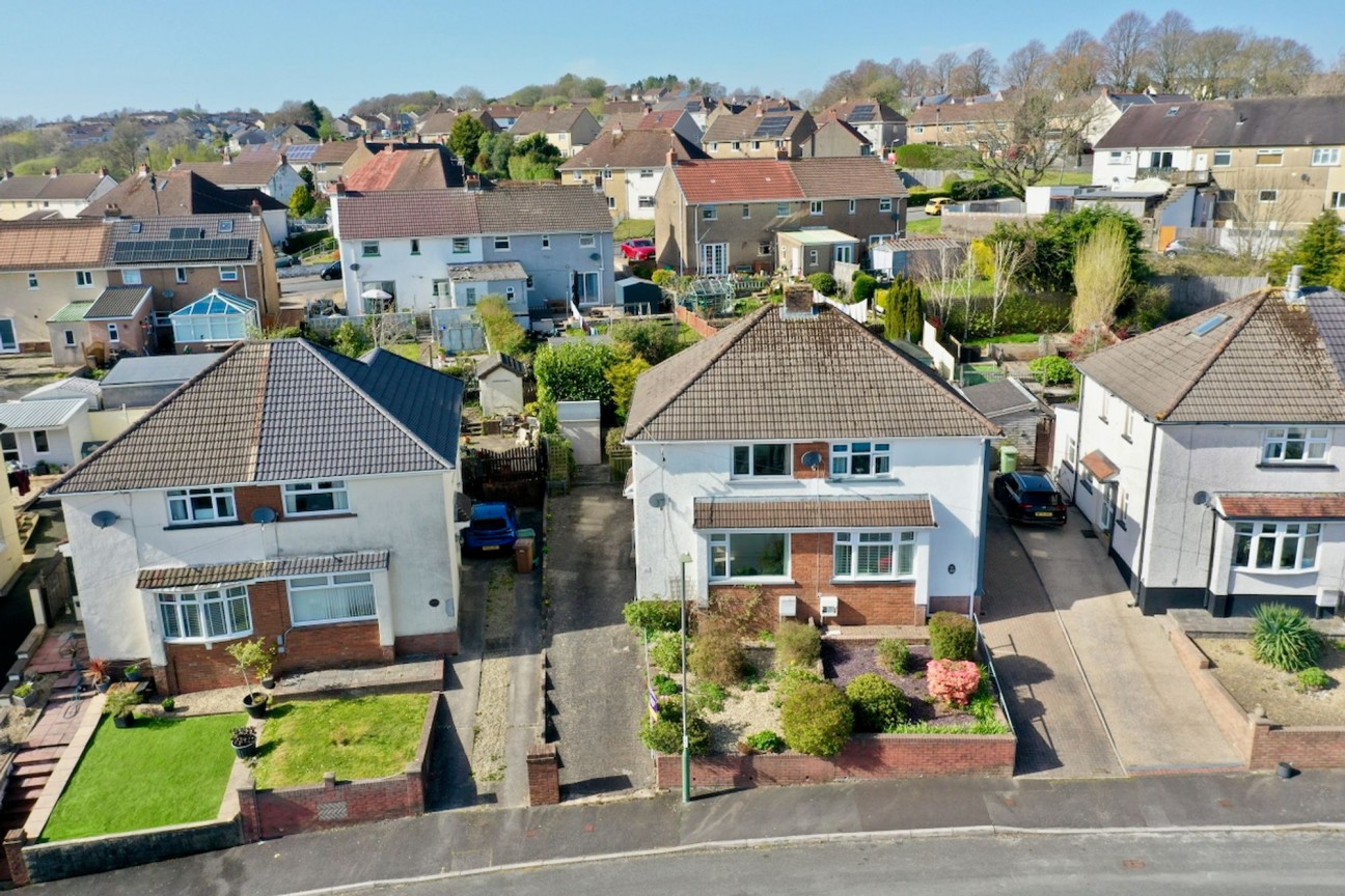 Highfield Crescent, Pontllanfraith, NP12