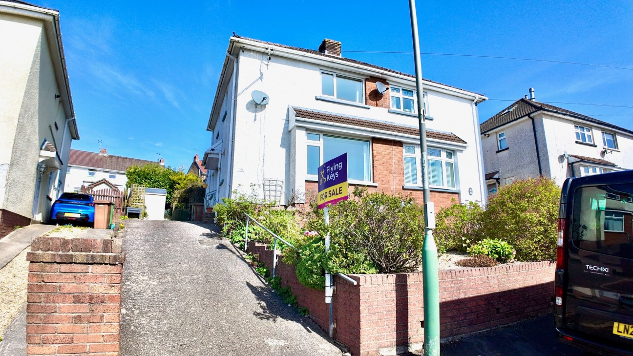 Highfield Crescent, Pontllanfraith, NP12