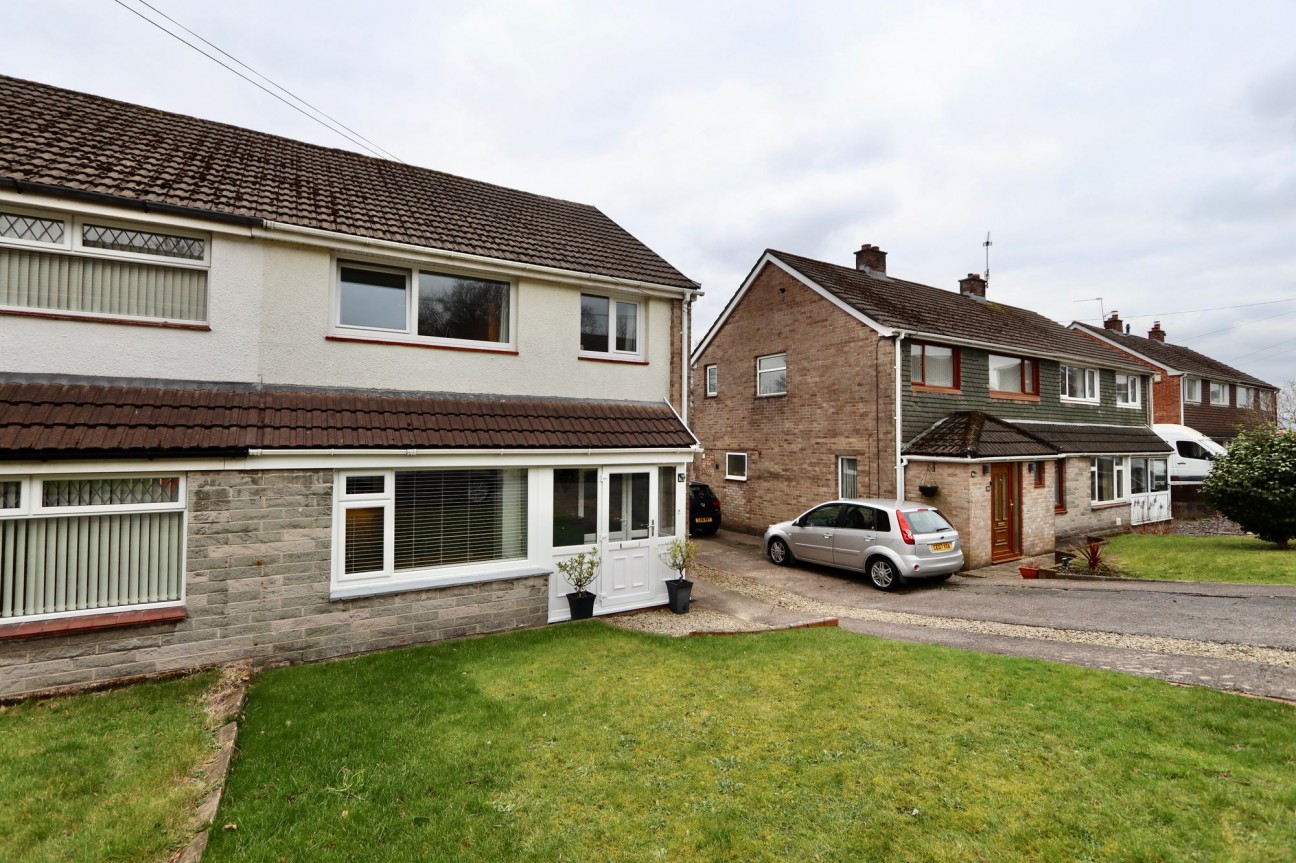 St. Davids Drive, Machen, CF83