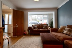 St. Davids Drive, Machen, CF83