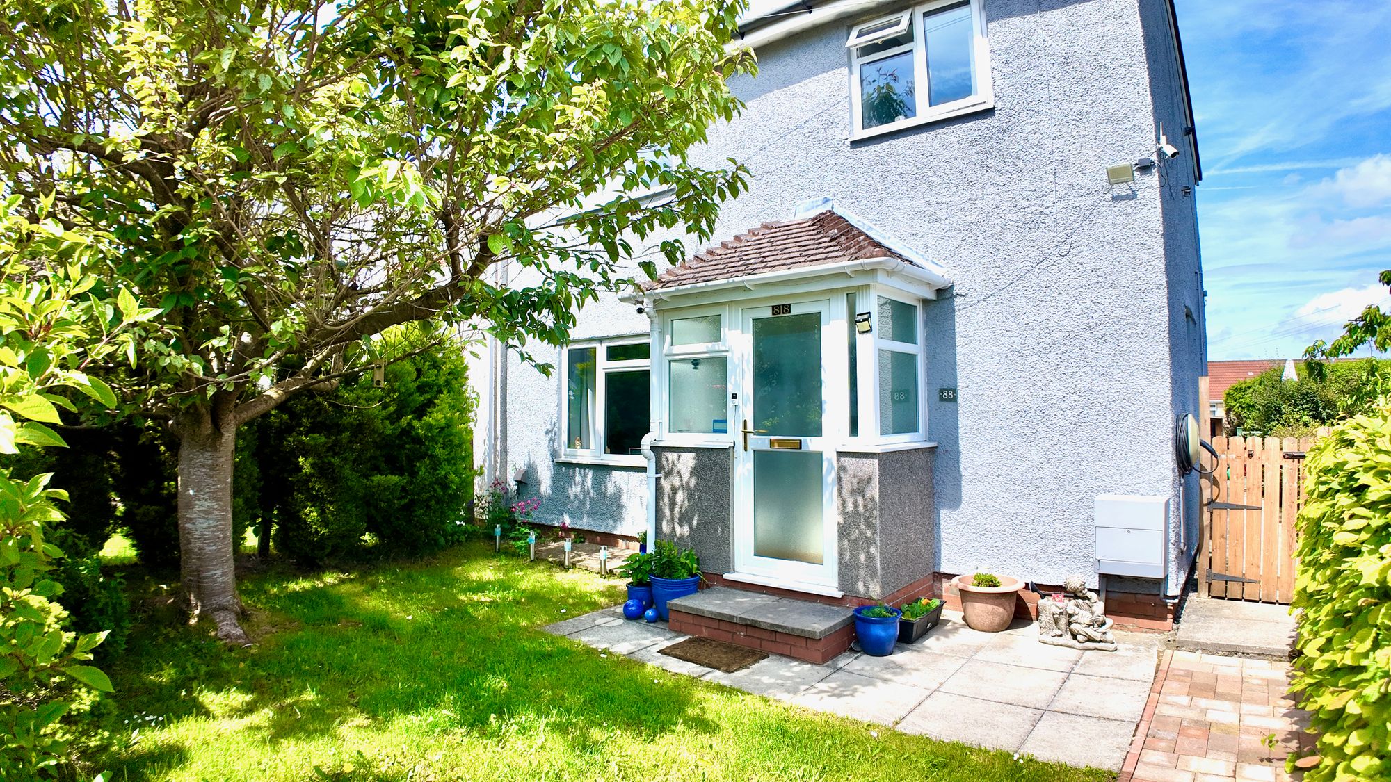Fleur De Lys Avenue, Pontllanfraith, NP12