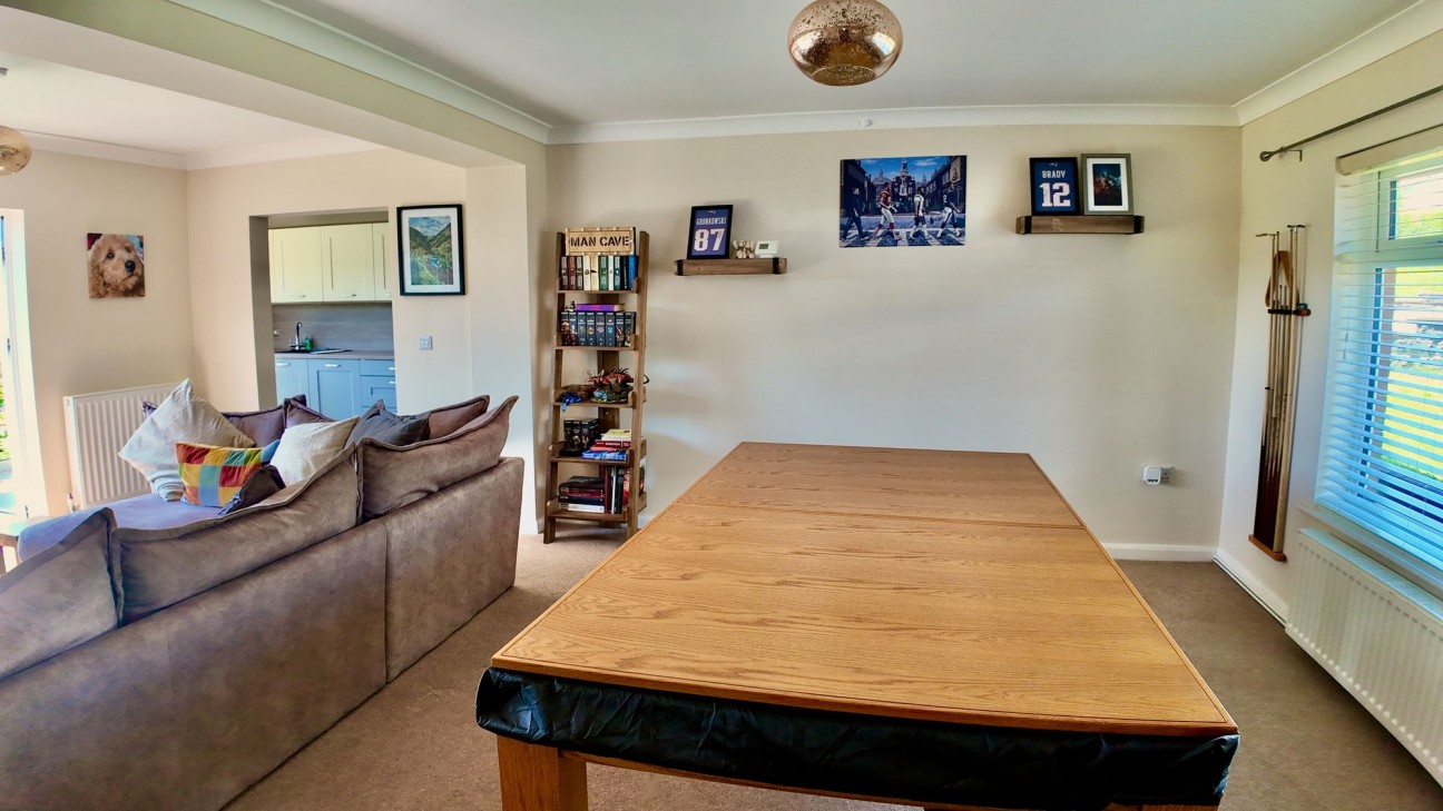 Highfield Road, Pontllanfraith, NP12