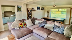 Highfield Road, Pontllanfraith, NP12