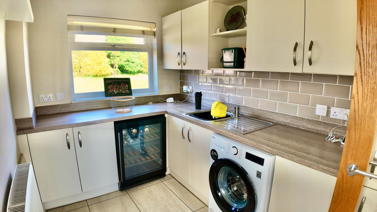 Highfield Road, Pontllanfraith, NP12