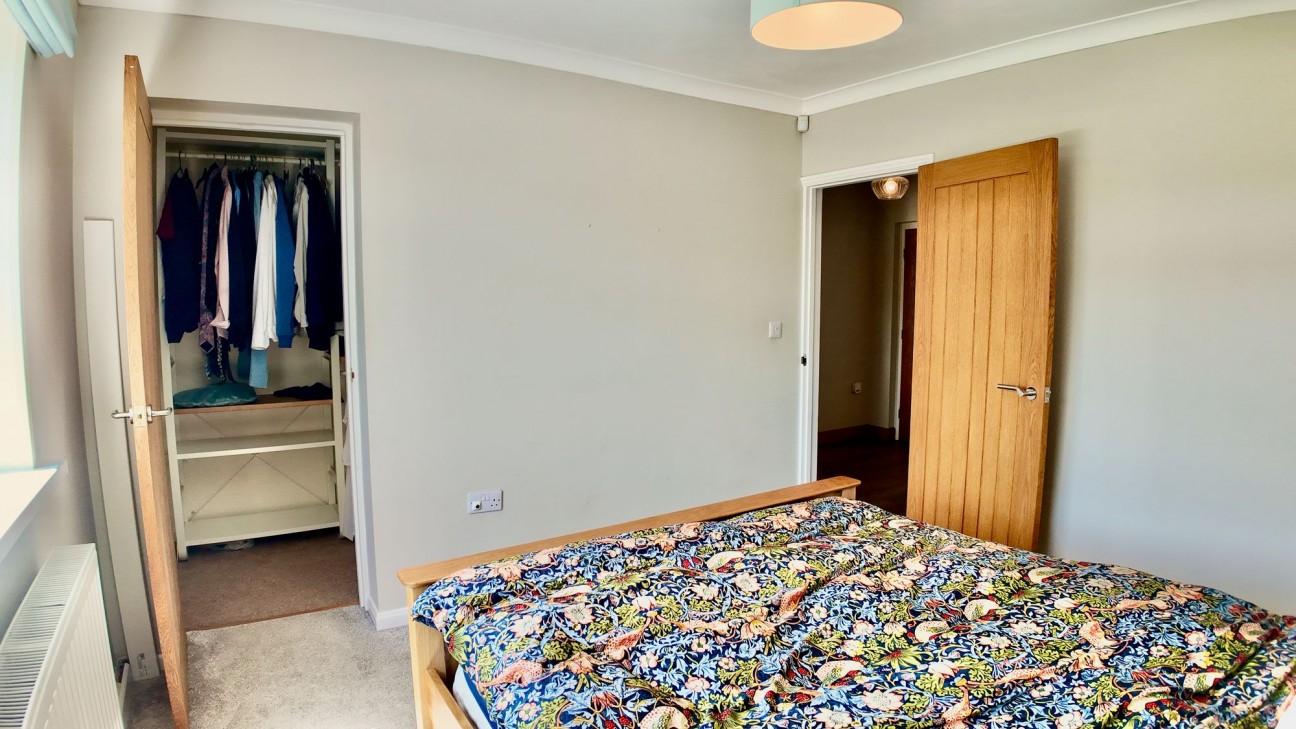 Highfield Road, Pontllanfraith, NP12