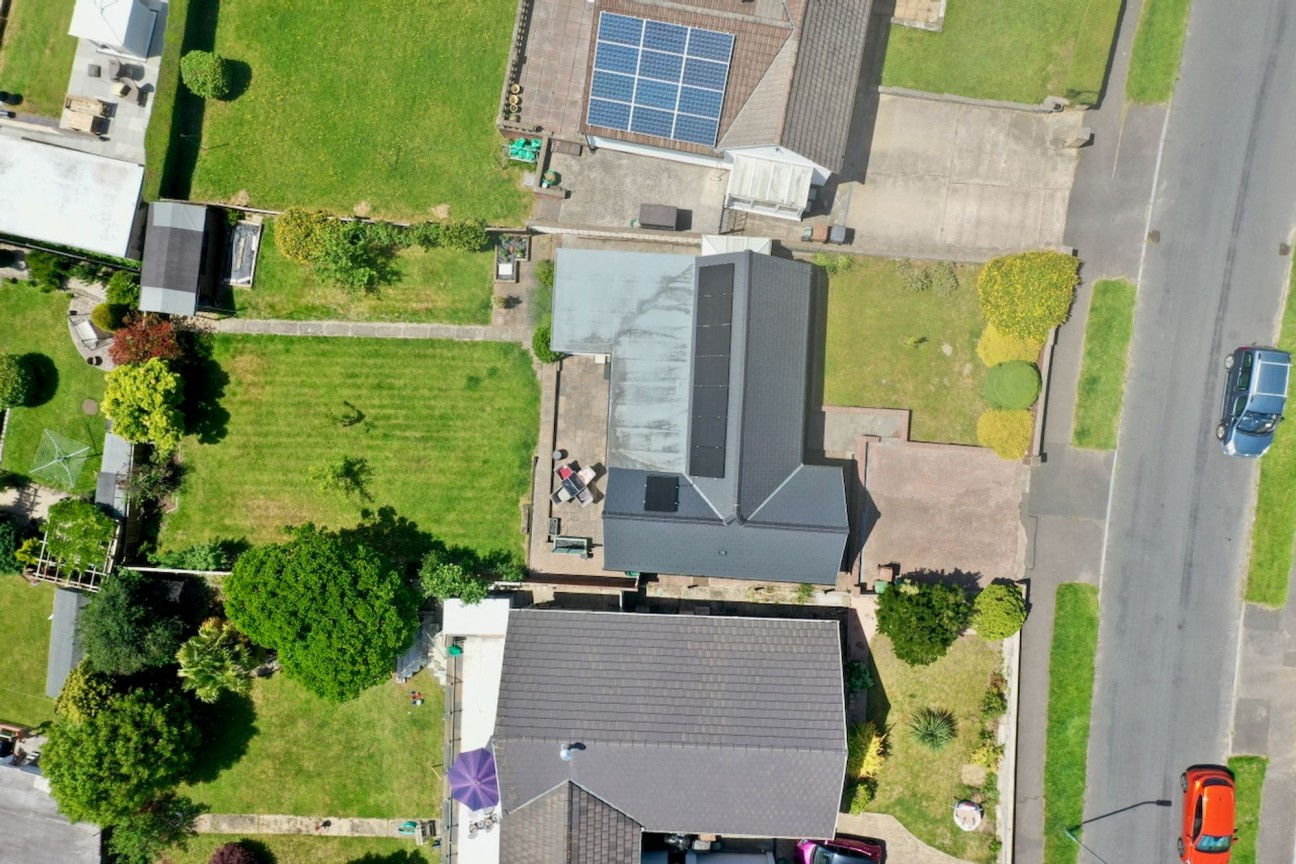 Highfield Road, Pontllanfraith, NP12