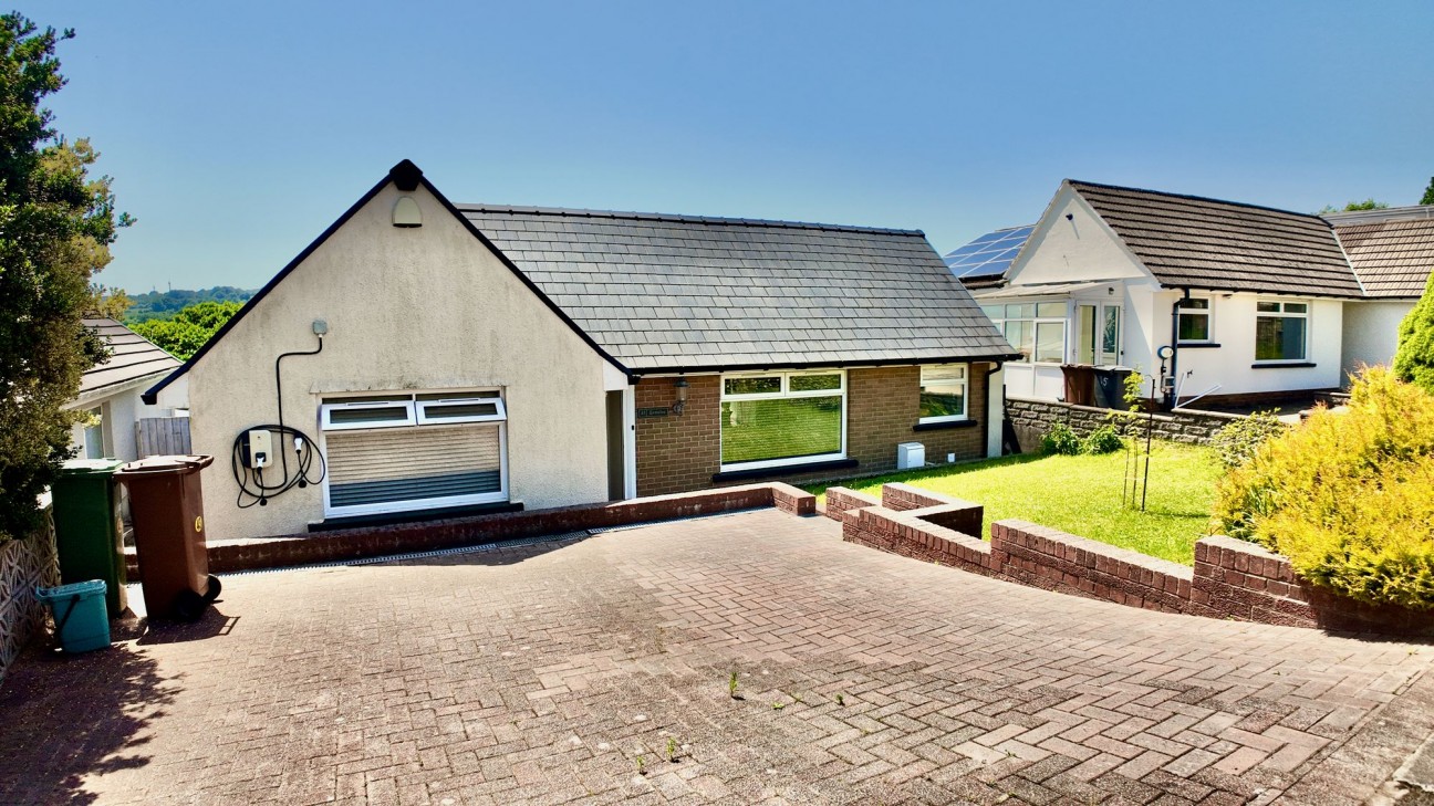 Highfield Road, Pontllanfraith, NP12