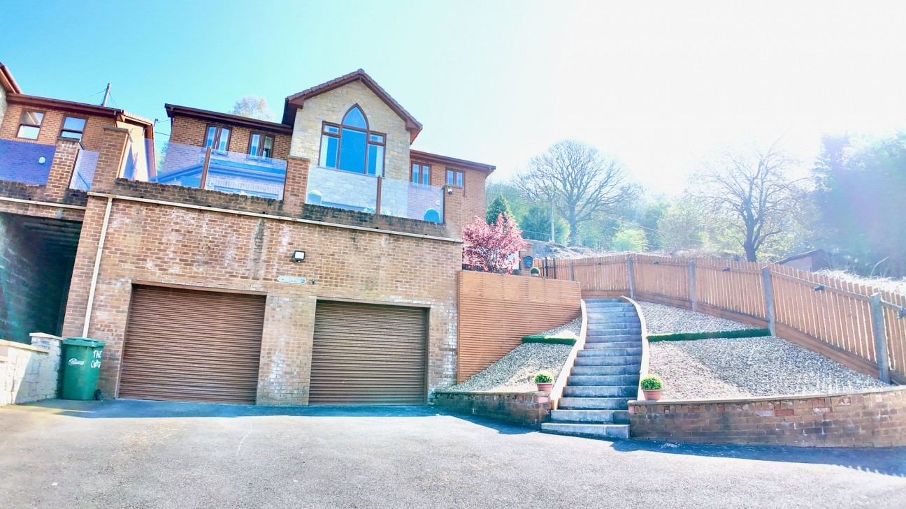 Lower Road, Elliots Town, NP24