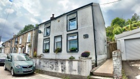 Sunnyview, Argoed, NP12