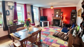 Sunnyview, Argoed, NP12
