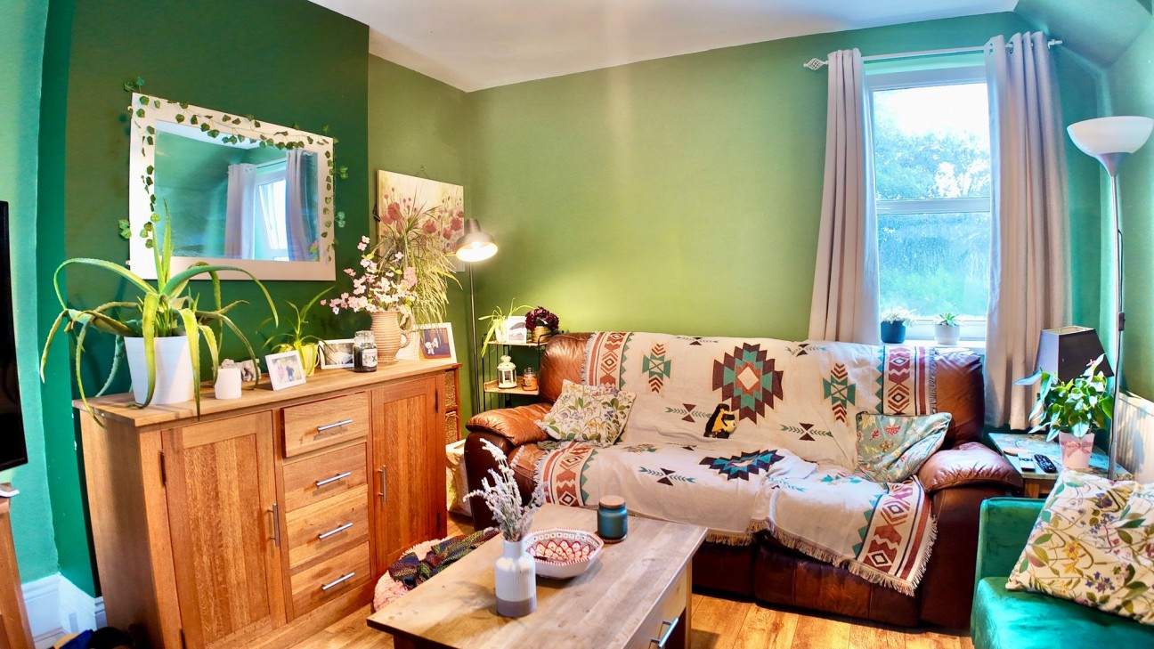 Windsor Avenue, Newbridge, NP11