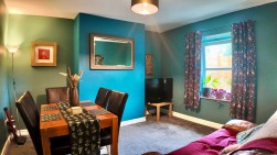 Windsor Avenue, Newbridge, NP11