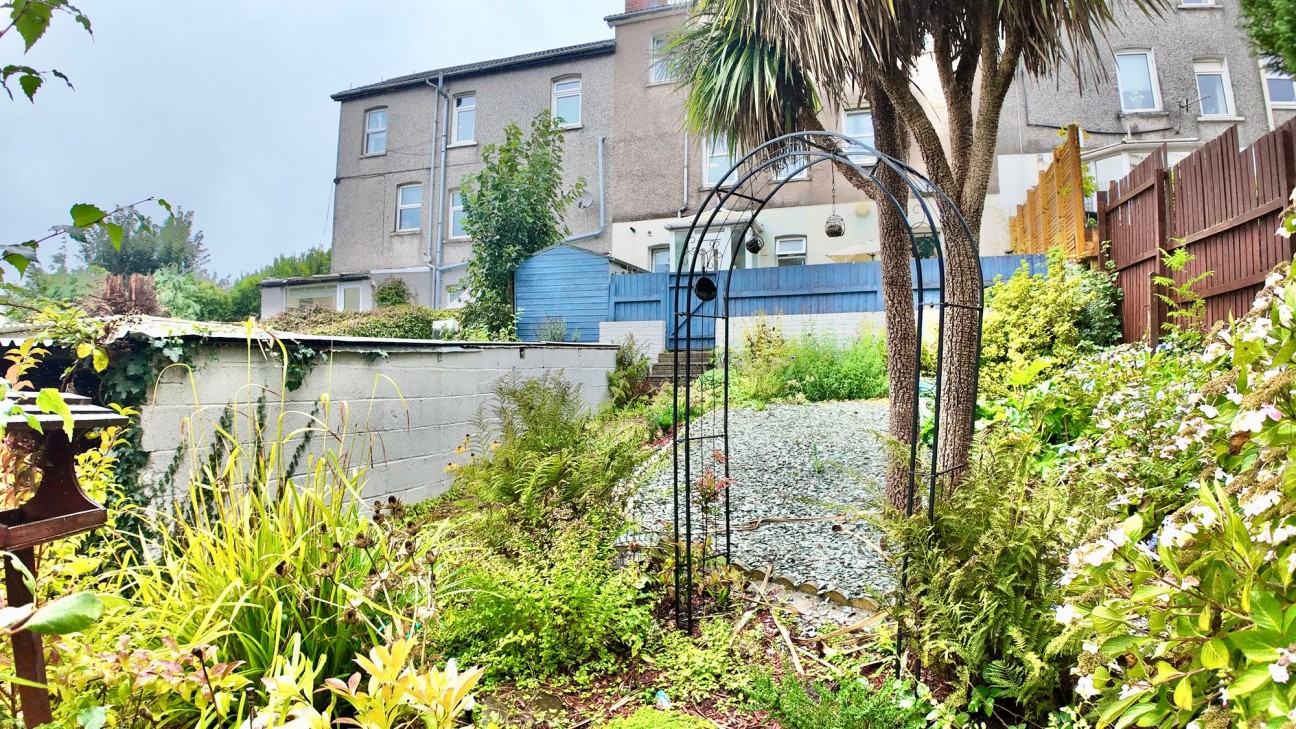 Windsor Avenue, Newbridge, NP11