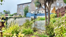 Windsor Avenue, Newbridge, NP11