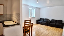 Campbell Drive, Cardiff, CF11