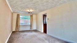 Castle Street, Fleur De Lis, NP12