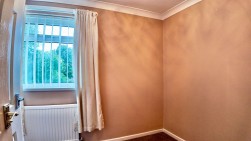 Castle Street, Fleur De Lis, NP12