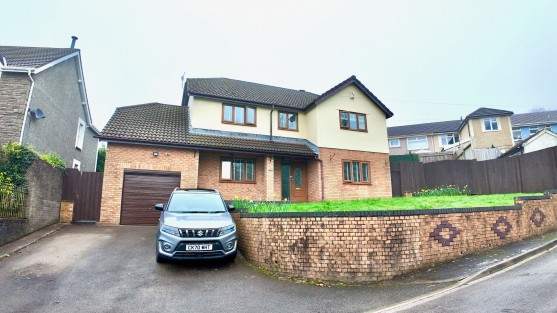 Cwmalsie Lane, Pontllanfraith, NP12