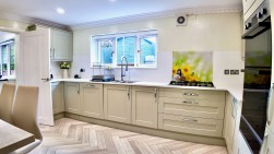 Cwmalsie Lane, Pontllanfraith, NP12