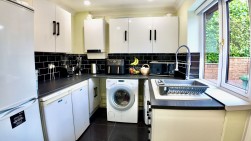 Cwmalsie Lane, Pontllanfraith, NP12