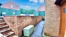 Cwmalsie Lane, Pontllanfraith, NP12