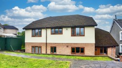 Cwmalsie Lane, Pontllanfraith, NP12