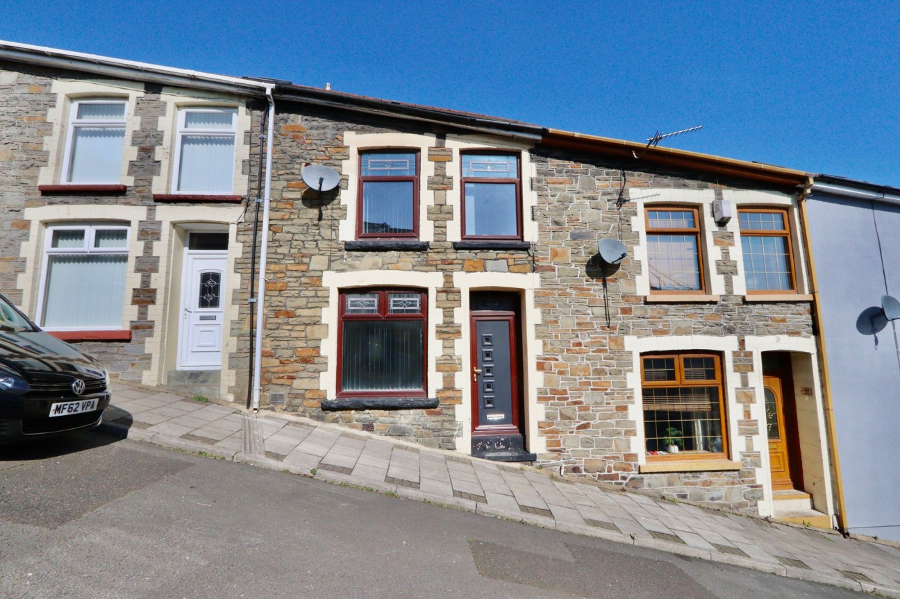 Ayron Street, Ferndale, CF43