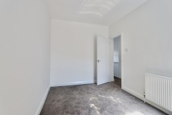Ayron Street, Ferndale, CF43